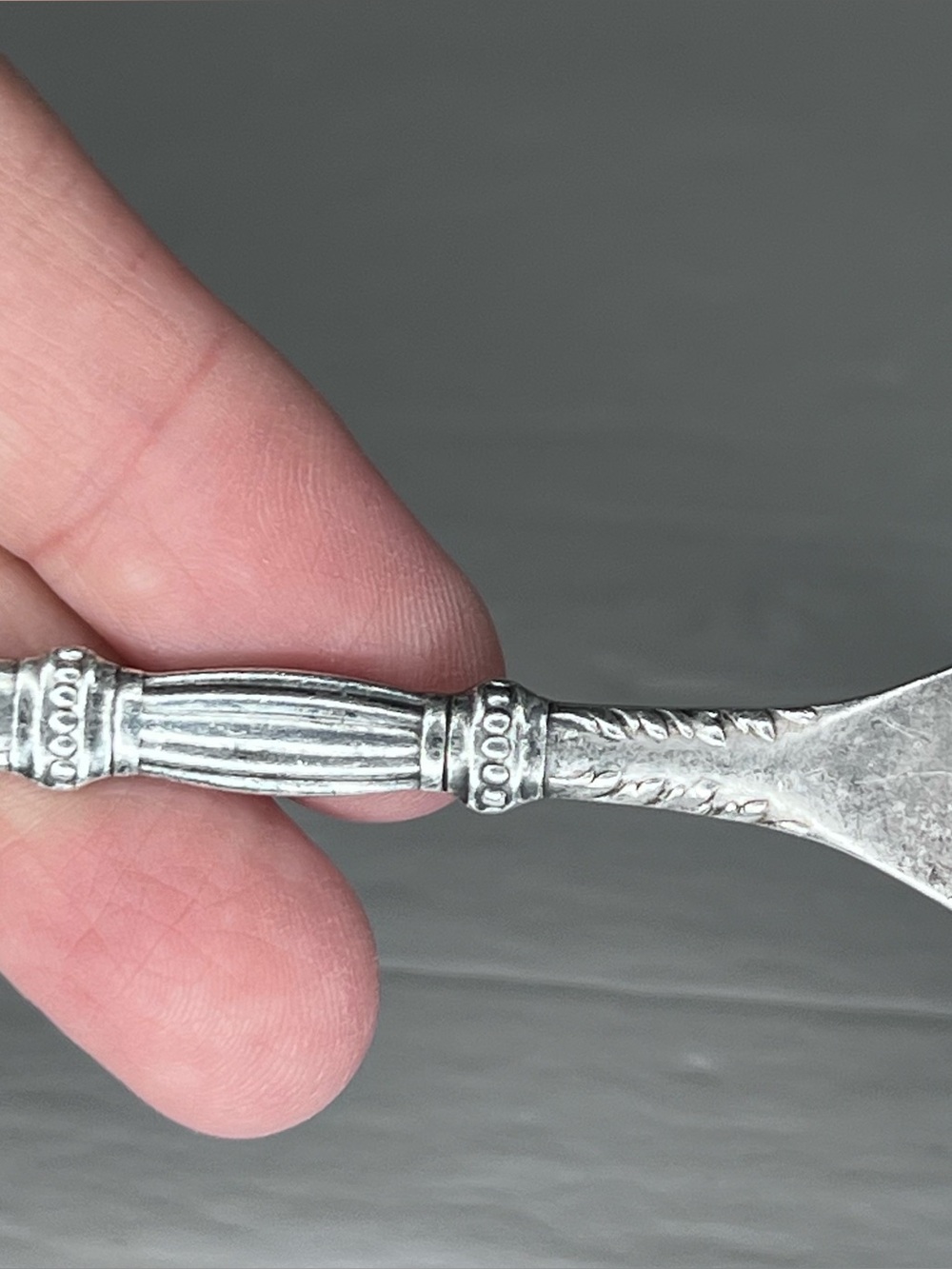 VTG 1847 Rogers Bros Silverplate Soup or Gravy Ladle "Saint Mortiz" Pattern